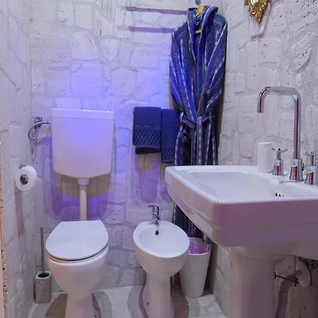 Apartment With Independent Entrance Sansepolcro
