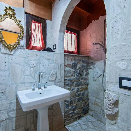 With Independent Entrance Sansepolcro