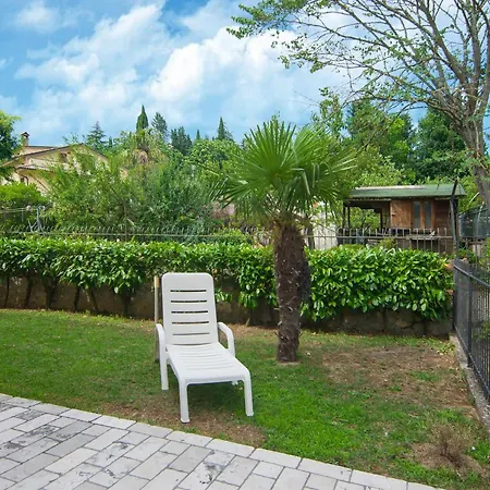 Apartamento Chic With Outdoor Serenity *